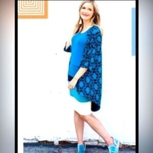 EUC LulaRoe Women’s “Lindsey” Kimono BLUE LACE -   Swim Cover Up - Fits up to 10